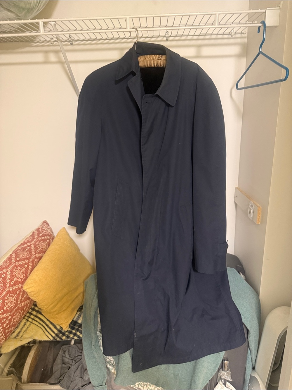 London Fog Men's Navy Long Trench Coat - Classic Single-Breasted